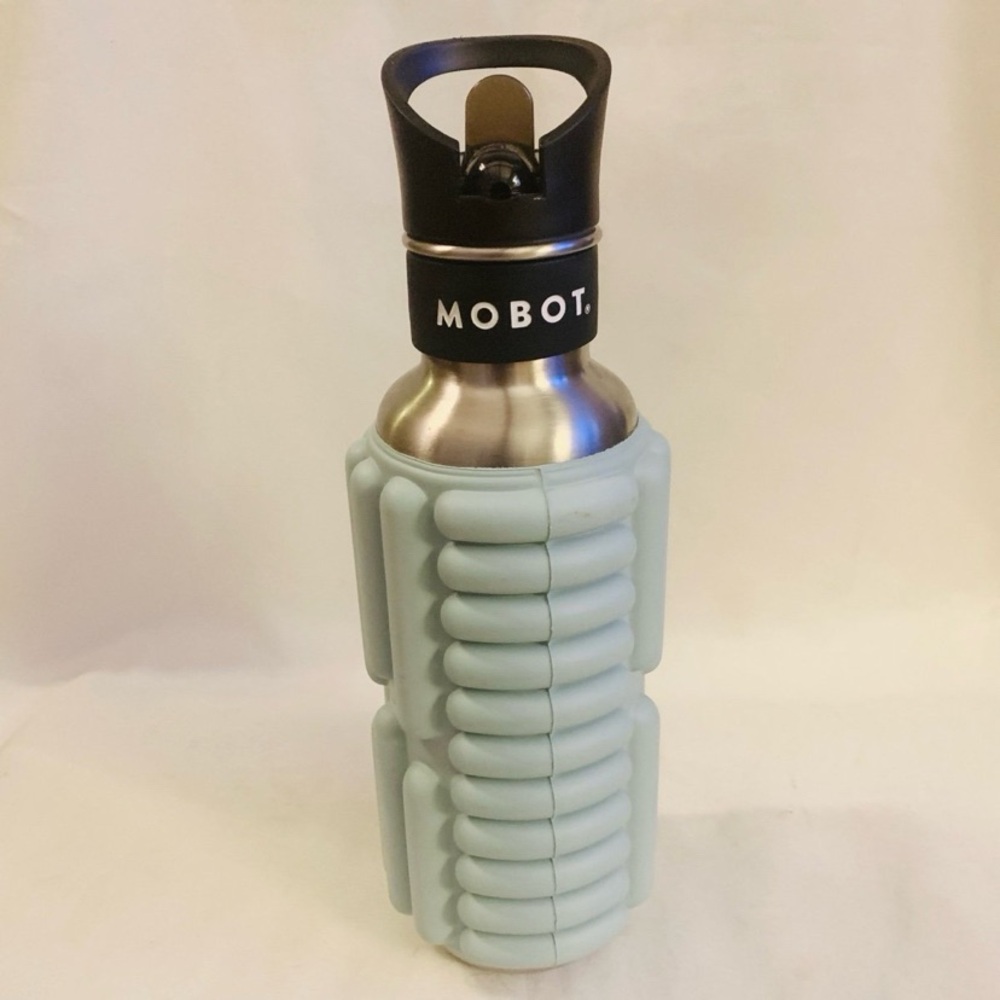 EUC MOBOT 27 oz Foam Roller Water Bottle
